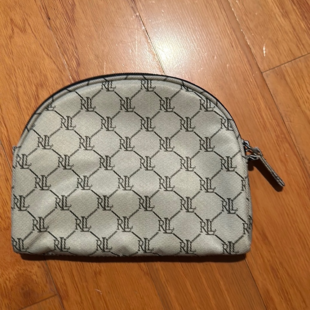 Ralph Lauren Signature Cosmetic tan:brown Bag